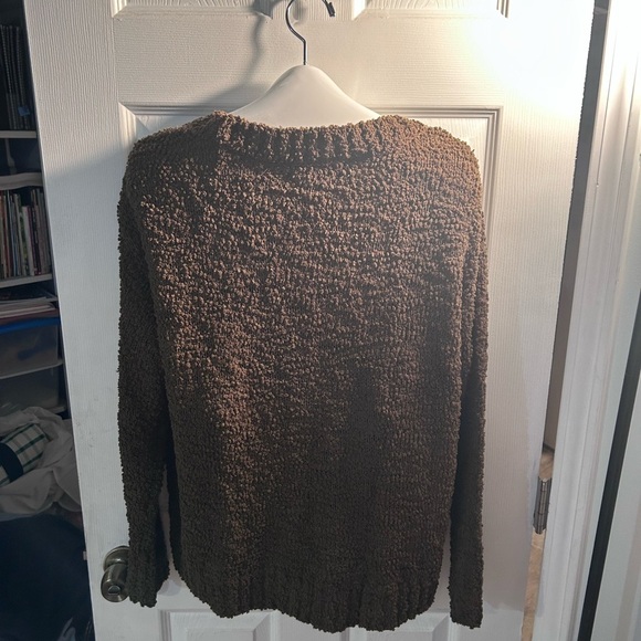 NWT Social Standard  Olive Cozy Sweater - Picture 2 of 4
